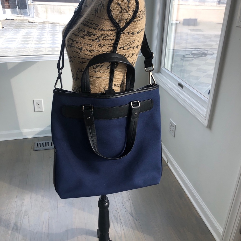 Ferragamo Varenne Shoulder Bag for Men in blue - Picture 3 of 14